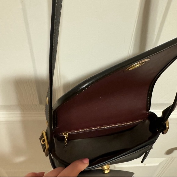 Coach - Rambler 16 - Picture 6 of 6